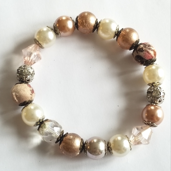 Stretch bracelet muted shades of pink, peach, tan, and copper cottagecore - Picture 1 of 11